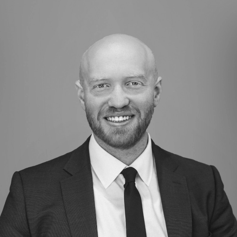 Harrison Dell's headshot