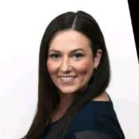Zoe Sharry's headshot