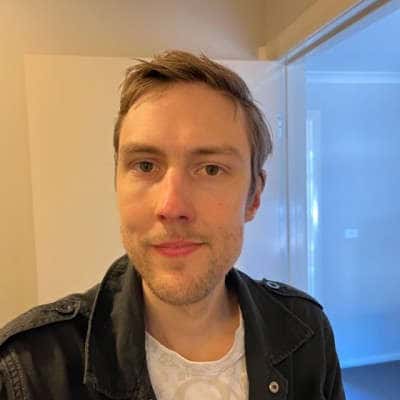 Matt Sayer's headshot